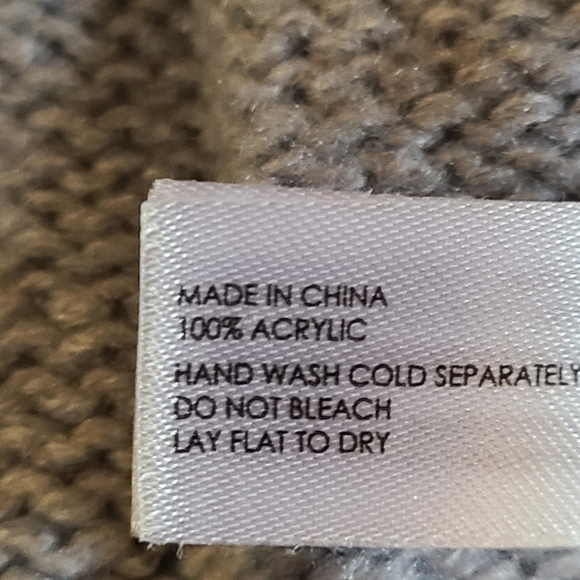 Michael Micheal Kors Beanie - Picture 2 of 5